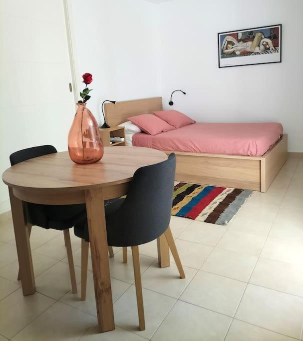 شقة Estudio 52 Malaga Centrico Parking Gratuito المظهر الخارجي الصورة